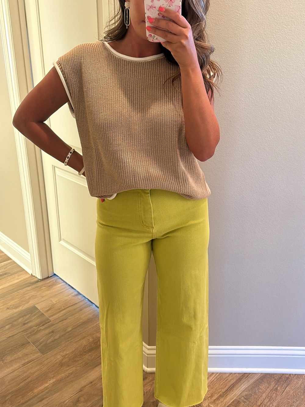 Casual Knit Tank with Contrast Trim - Beige & White